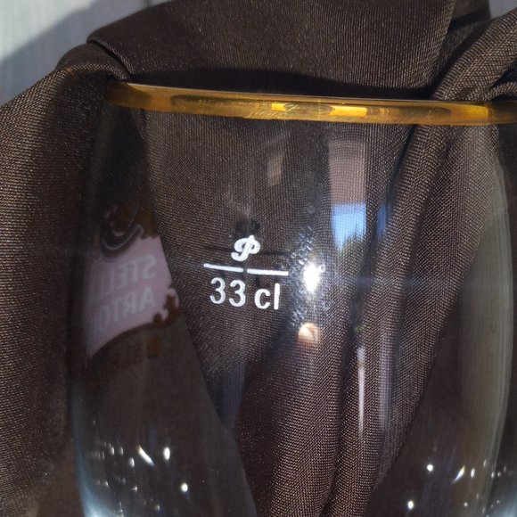 Pair of Stella Artois 33 Centiliter Beer Chalices - Picture 6 of 7